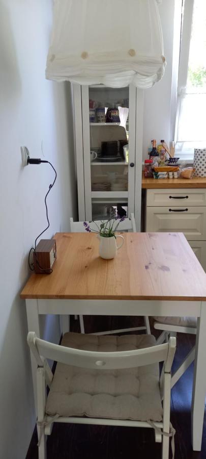 Na Lesnej Apartment โควารี ภายนอก รูปภาพ